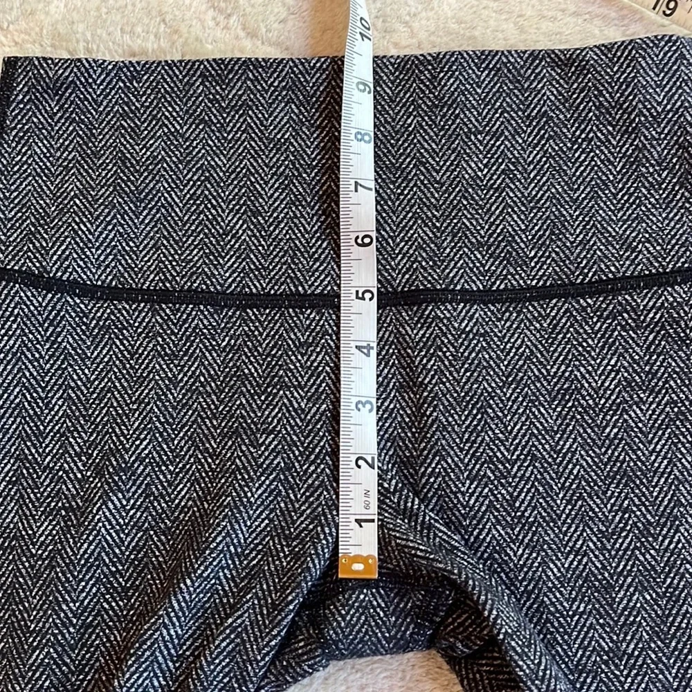 Lululemon Herringbone Leggings - Picture 13 of 14